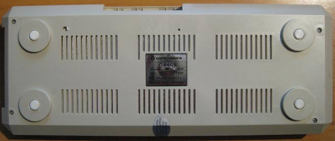 Commodore_64_Games_System_Retroport_06+$28Large$29