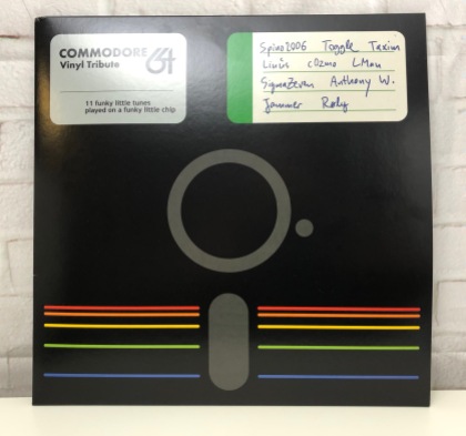 Commodore_64_Vinyl_Tribute_Retroport_01