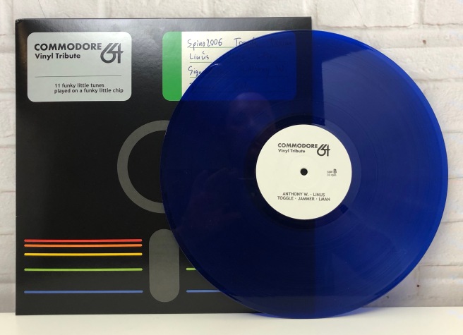 Commodore_64_Vinyl_Tribute_Retroport_04